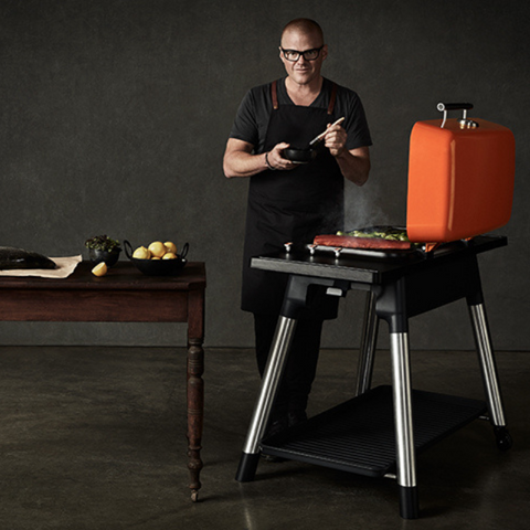 Gas barbecue Furnace van Everdure by Heston Blumenthal met elektrische ontsteking. Everdure Store is de officiële Everdure store van Nederland.
